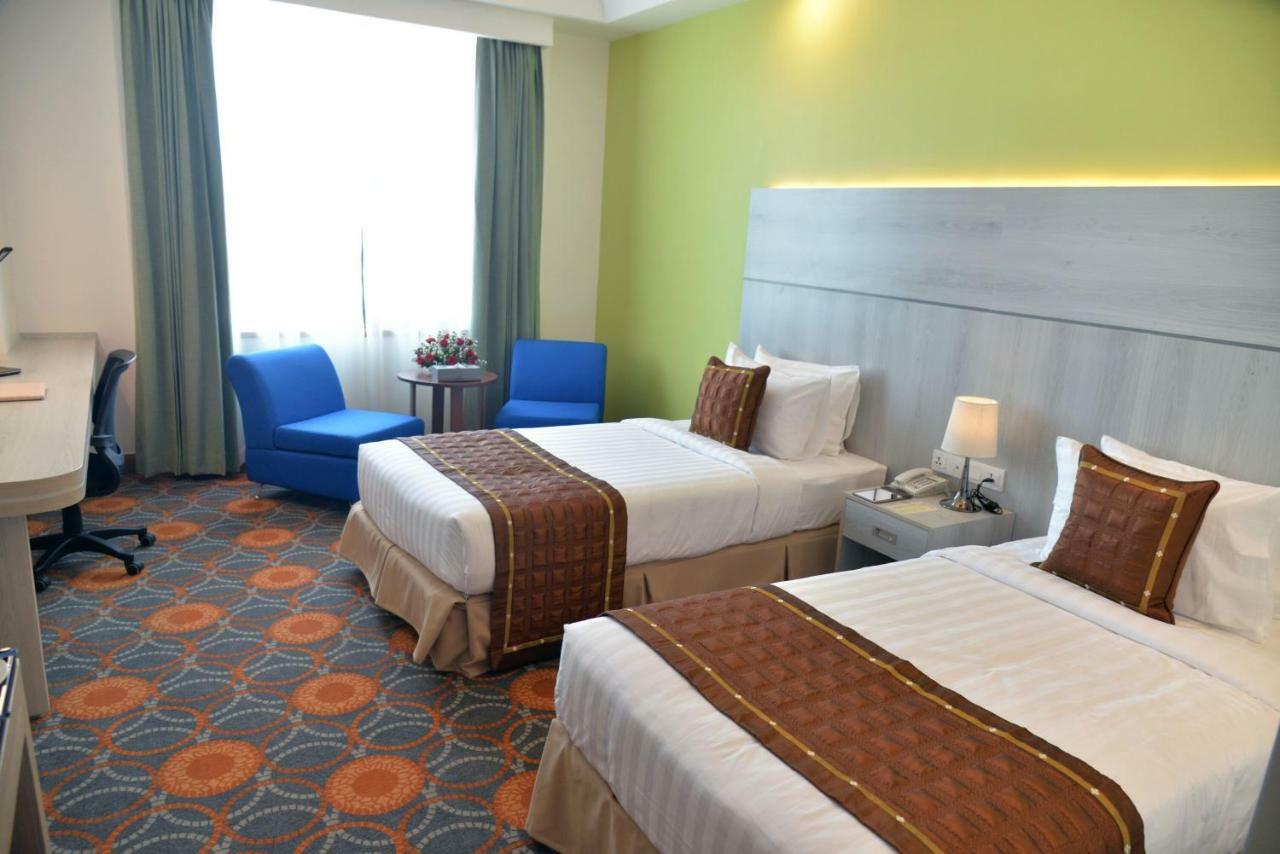 Ritz Grand Mandalay
