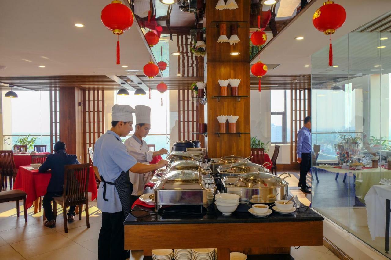 Ritz Grand 4* Mandalay