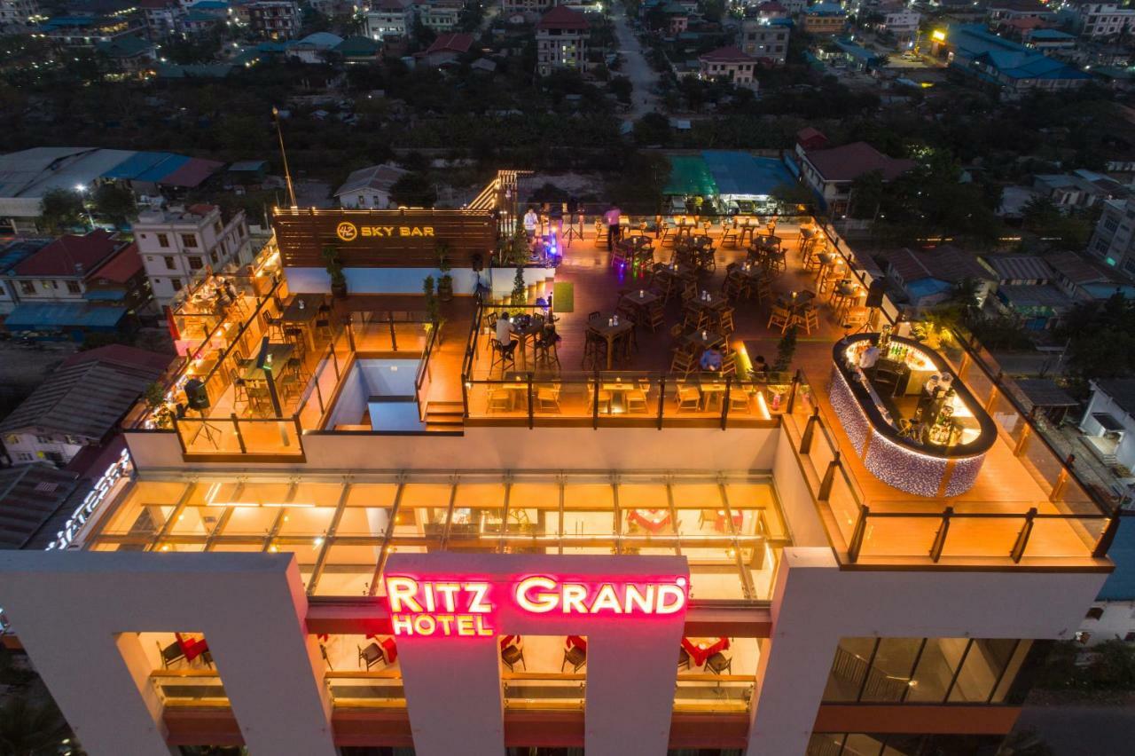 Ritz Grand 4*